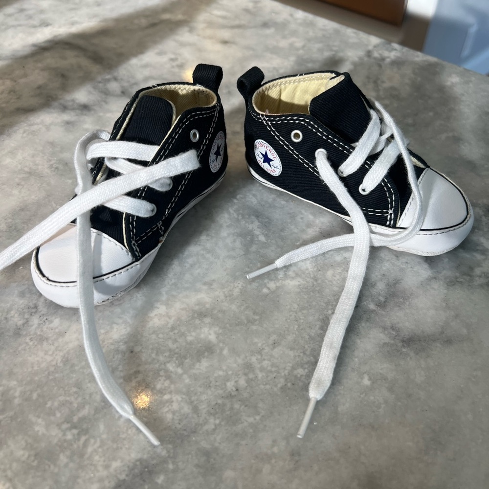 Baby Converse All Star Chuck Taylor Size 4
